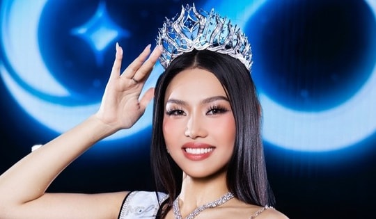 Bà ngoại bị nhầm là mẹ và chuyện hài hước đặc biệt về á hậu Đỗ Cẩm Ly