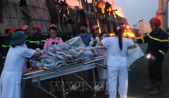 Vụ cháy xưởng phế liệu tại Hưng Yên: Điều trị kịp thời cho nạn nhân vụ cháy