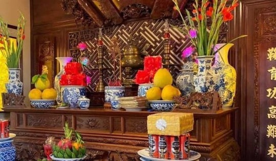 Khi chuyển bàn thờ sang vị trí khác trong nhà gia chủ cần lưu ý gì để đảm bảo sự an yên và tài lộc