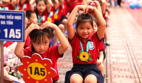 Tuyển sinh đầu cấp Hà Nội 2025-2026: Phụ huynh có cần lo lắng?