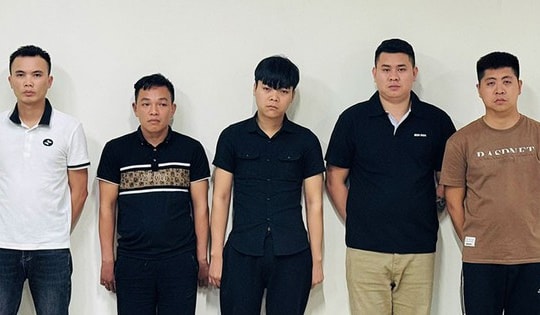 Nhóm tội phạm 'biến' người dân thành 'khách hàng ma', lừa tiền tỷ từ các tổ chức tín dụng