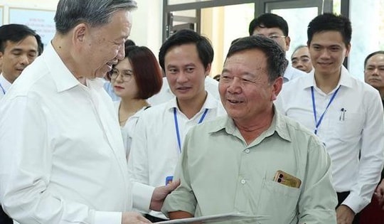 Tổng Bí thư Tô Lâm kiểm tra hoạt động của chính quyền địa phương hai cấp tại Hà Nội