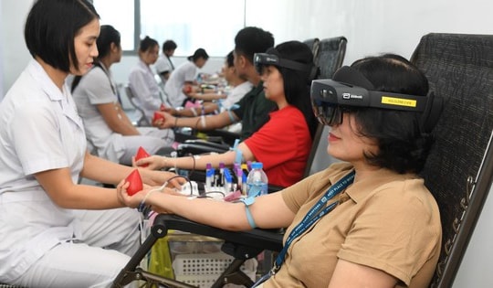 Abbott mang công nghệ đến gần hơn với cộng đồng hiến máu trẻ