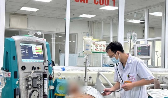 Nam thanh niên 30 tuổi tiên lượng nặng sau khi ăn tiết canh và những điều nhất định nên biết về món ăn 'khoái khẩu' này