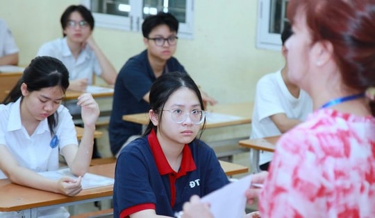 Điểm chuẩn lớp 10 Hà Nội: Khoảng cách nội - ngoại thành