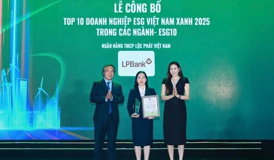 LPBank liên tiếp giành 2 giải thưởng ESG danh giá, khẳng định vị thế tài chính bền vững