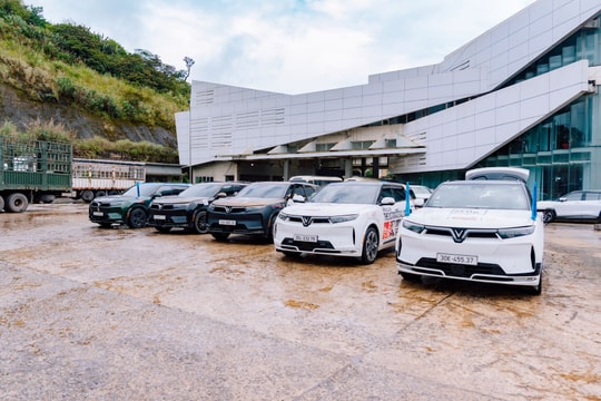 Ngắm đoàn xe VinFast VF 9 trên hành trình lăn bánh tại 5 quốc gia Đông Nam Á