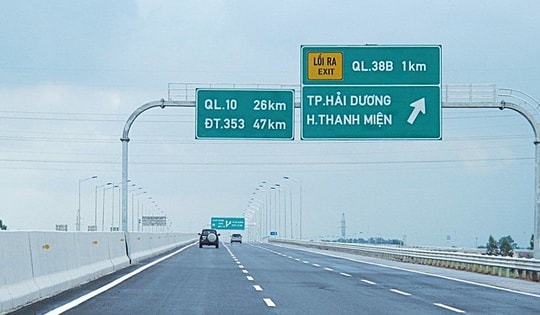 Biển báo giao thông sẽ đổi tên đồng loạt trước 15/7