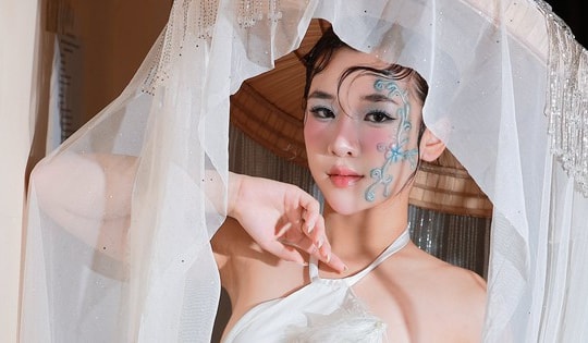 Nữ sinh quê Ninh Bình gây chú ý tại Miss Grand Vietnam 2025