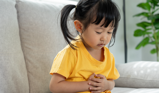 Bé 1 tháng tuổi suýt mất mạng vì bố mẹ tự chữa bệnh tiêu chảy cho con theo "bài thuốc dân gian truyền miệng"