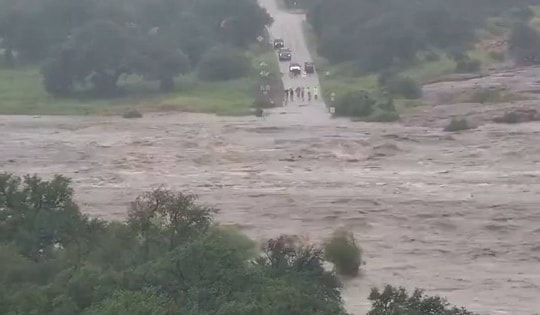Từ vụ thảm họa lũ quét ở Texas (Mỹ), chuyên gia cảnh báo rủi ro thiên tai các khu cắm trại ở Việt Nam