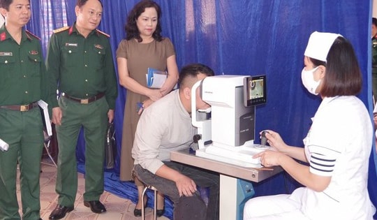 Từ 1/7, Quân đội sẽ không gọi nhập ngũ công dân cận thị lớn hơn 1,5 diop