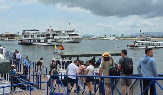 Quảng Ninh kiểm tra kinh doanh du lịch sau vụ một nhà hàng bị tố 'chặt chém' khách