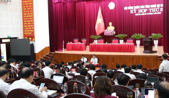 Nhiều vướng mắc khi vận hành bộ máy chính quyền cấp xã mới ở Nghệ An