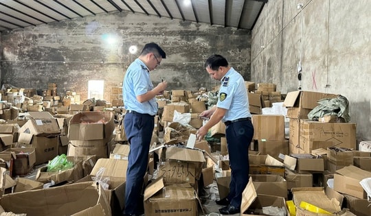 Phát hiện kho chứa hơn 47.000 loại mỹ phẩm nhập lậu, liên kết với hàng trăm tài khoản TikTok