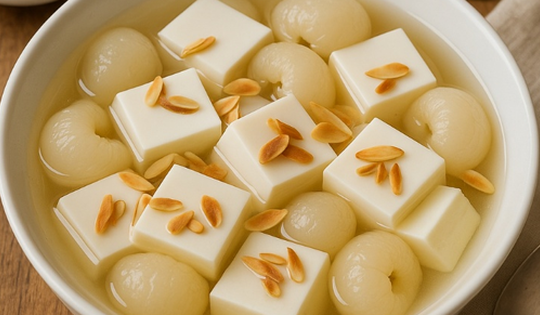 5 bước đơn giản tại nhà 'chinh phục' món khúc bạch vải gây sốt cõi mạng hè 2025