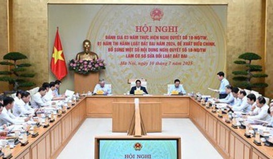 Thủ tướng: Chính sách, pháp luật về đất đai từng bước đi vào cuộc sống