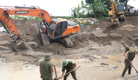 Hàng loạt sự cố đê điều, Bộ Nông nghiệp và Môi trường chỉ đạo khẩn