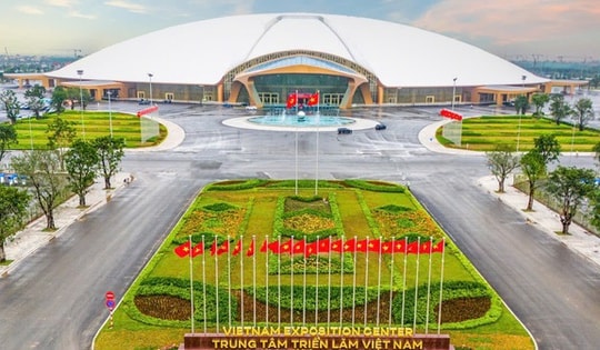 Thủ tướng chỉ đạo khẩn trương tập trung tổ chức Triển lãm thành tựu Đất nước