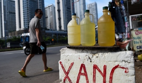 Đề xuất tiếp tục giữ mức giảm 50% thuế bảo vệ môi trường đối với xăng dầu đến hết năm 2026