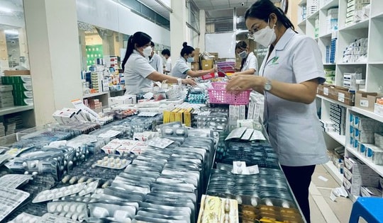 Bộ Y tế yêu cầu tuyệt đối không để xảy ra khan hiếm, thiếu thuốc khám, chữa bệnh
