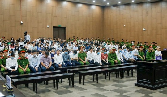 Chủ tịch Tập đoàn Phúc Sơn Nguyễn Văn Hậu nhận mức án 30 năm tù