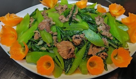 Loại rau dân dã chứa đầy canxi tự nhiên, người Việt nên ăn để xương chắc khỏe, kéo dài tuổi thọ