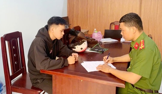 Bắt kẻ cướp dây chuyền của cụ bà bán vé số ở Đà Nẵng