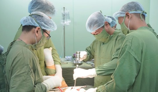 Thay khớp gối toàn phần tại Bệnh viện Đa khoa TP Vinh – Hy vọng cho đôi chân vững chắc