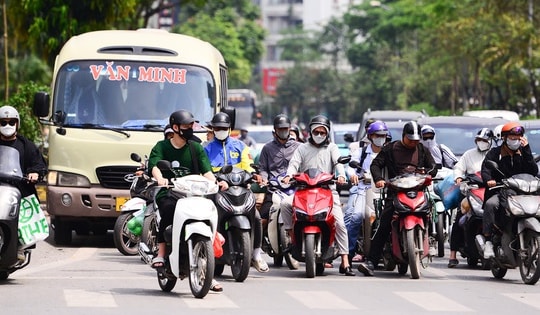 Nắng nóng gia tăng ở miền Bắc