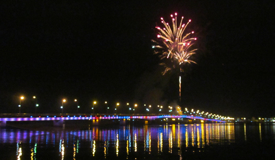 Quảng Trị bắn pháo hoa chào mừng Quốc khánh 2/9