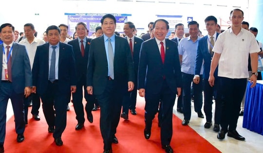 Xúc tiến Đầu tư Hải Phòng 2025: Cơ chế, chính sách đặc thù tạo 'đường băng' để Hải Phòng cất cánh