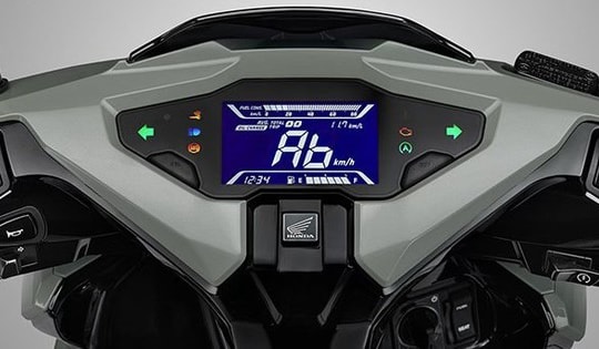 Giá xe Air Blade mới nhất giảm giá mạnh, rẻ hiếm thấy, có bản rẻ hơn niêm yết khiến Vision, Lead 'gặp khó'