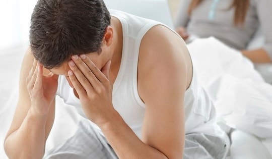 Rối loạn cương dương kéo dài khiến người đàn ông suy sụp, trầm cảm phải vào viện