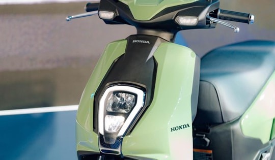 Xe máy điện giá 26 triệu đồng dáng đẹp, tiện ích trên thị trường Việt cực thích hợp với dân đô thị