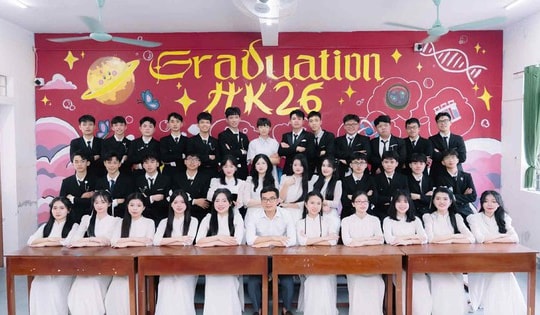 Một lớp học ở Hà Tĩnh có 3 thủ khoa trong kỳ thi tốt nghiệp THPT