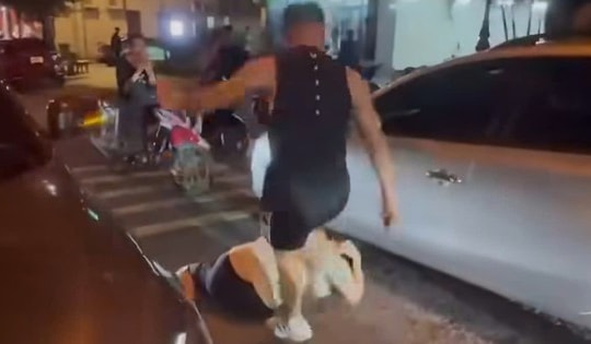 Tạm giữ tài xế ô tô đánh người vì ‘không nhường đường’ ở Bắc Ninh