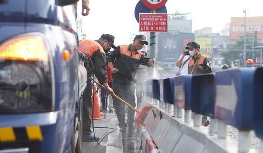 Hà Nội bắt đầu chỉnh trang diện mạo cho đại lễ 80 năm Cách mạng Tháng Tám và Quốc khánh 2/9