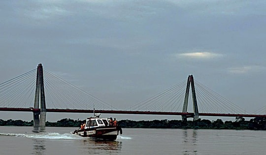 Bão số 3 áp sát, Hà Nội kiểm tra sông Hồng, ứng trực hỗ trợ dân