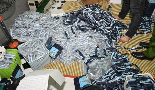 ‘Ông trùm’ cầm đầu đường dây trộn ma túy vào thuốc lá điện tử lĩnh án