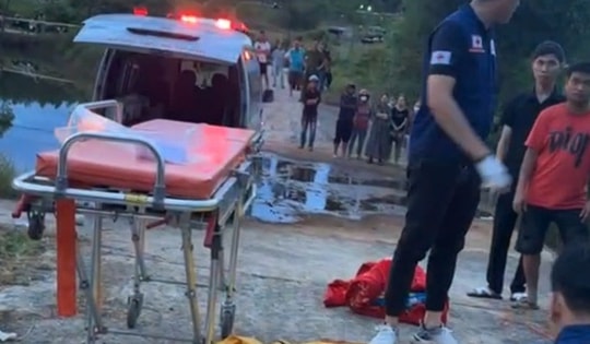 Lao xuống hồ cứu cháu bé, người đàn ông đuối nước thương tâm