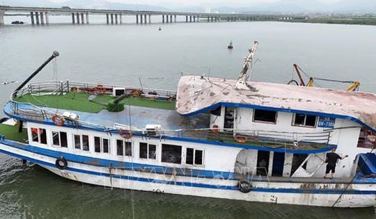 Thiết kế đúng, vận hành tàu tốt sẽ tạo tâm lý an toàn cho du khách khi đi tham quan vịnh Hạ Long