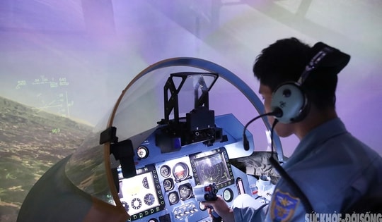 Khám phá buồng tập lái Su-30MK2 hiện đại do Việt Nam chế tạo