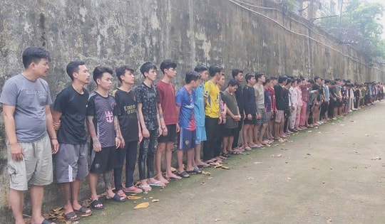 Khởi tố 247 đối tượng trong đường dây ma túy tại 3 quán bar ở TPHCM