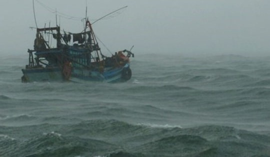 Khẩn cấp ứng phó với áp thấp nhiệt đới ngay sau bão số 3