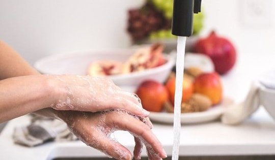 Cách phòng ngừa bệnh lỵ trực khuẩn sau mưa lũ