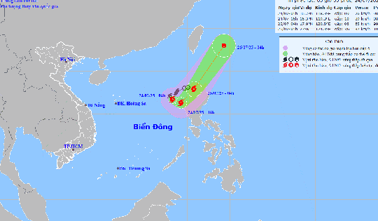 Bão số 4 có hướng di chuyển 'dị thường'
