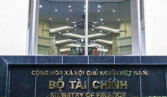 Bộ Tài chính thông tin về việc một Vụ trưởng bị ngã tử vong tại cơ quan