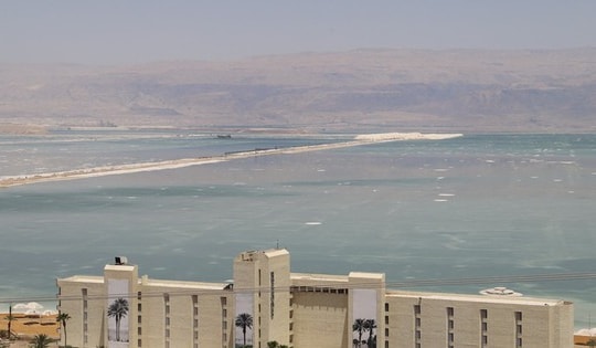 Biển Chết nóng 45,1 độ C, Israel lập đỉnh nhiệt mới giữa mùa Hè khốc liệt