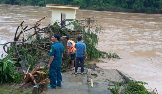 Mưa bão từ nay đến cuối năm rất phức tạp, sẽ có hệ thống cảnh báo thiên tai đến cấp xã